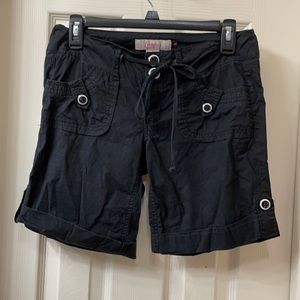 Candie’s black shorts